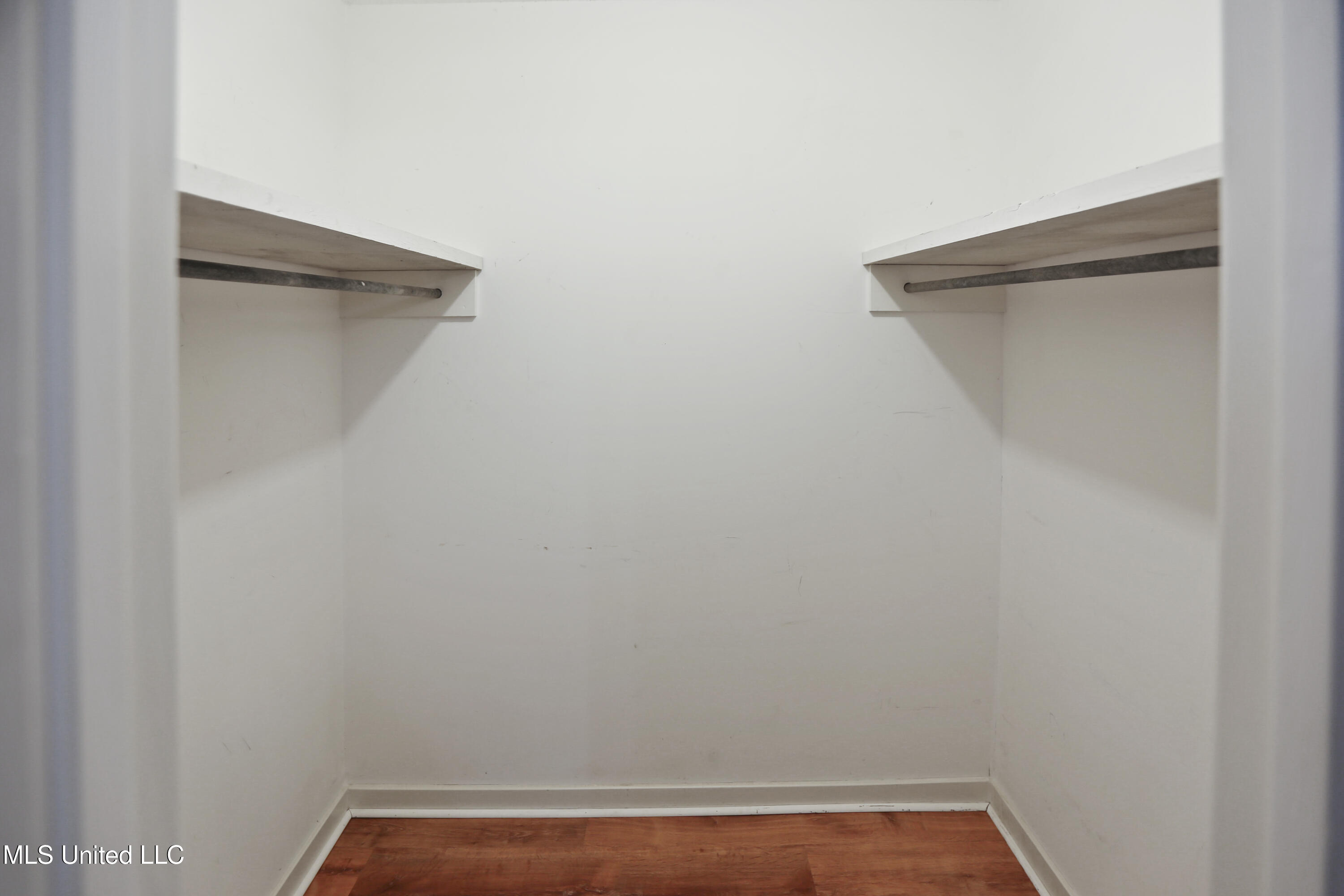 343 Swan Ridge Drive Jackson, MS 39212 - Photo 16 of 32 323 Swan Ridge Dr - 1