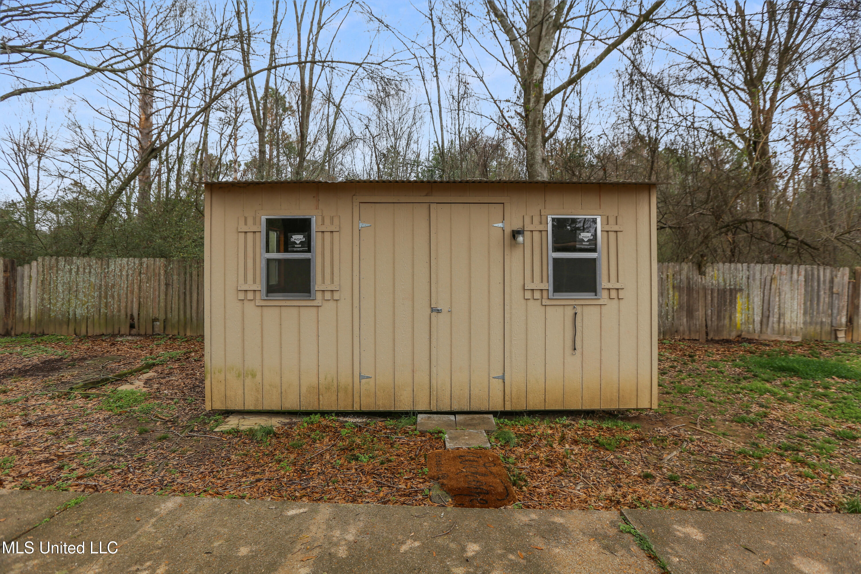 343 Swan Ridge Drive Jackson, MS 39212 - Photo 27 of 32 323 Swan Ridge Dr - 25