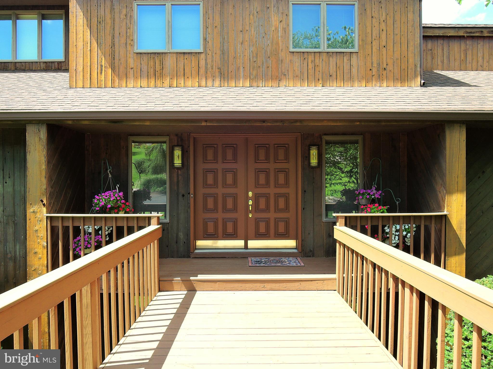 Double door entry