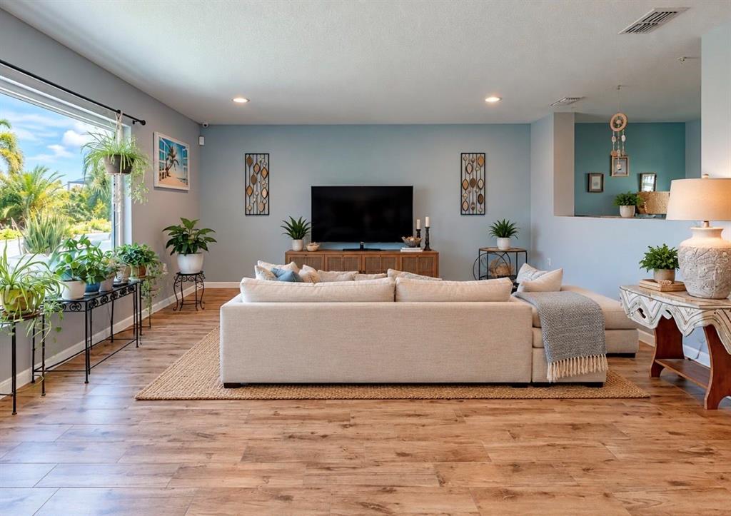 337 Star Shell Drive Apollo Beach, FL 33572 - Photo 2 of 45 Gallery Image 2
