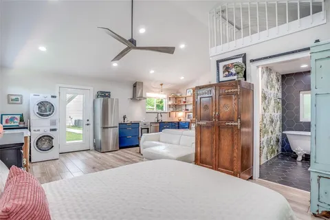 $650,000 | 104 Windsong Court, Weatherford, TX 76087