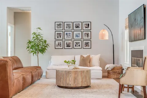 $650,000 | 104 Windsong Court, Weatherford, TX 76087