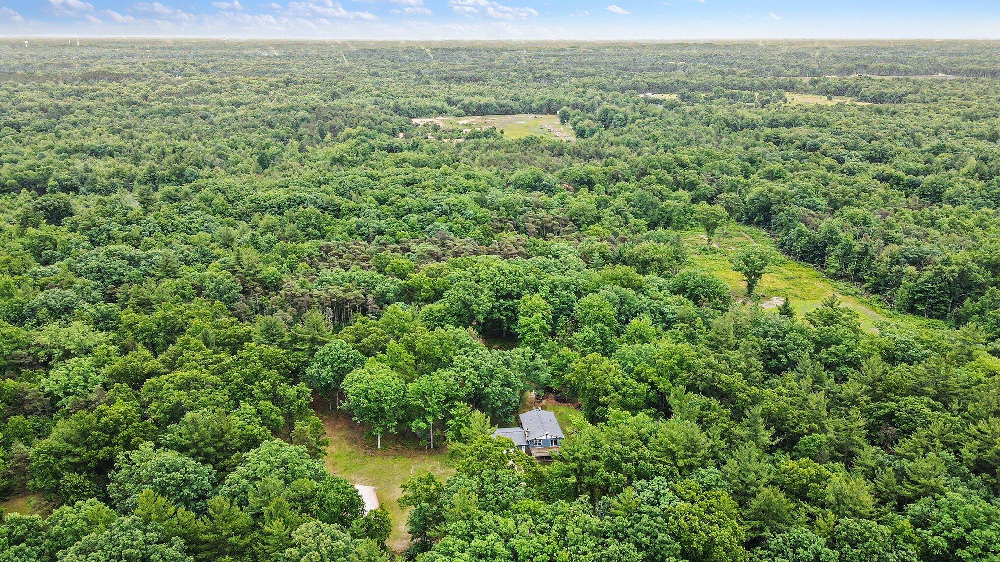 3920 Simonelli Road Whitehall, MI 49461 - Photo 28 of 33 002_file_9934