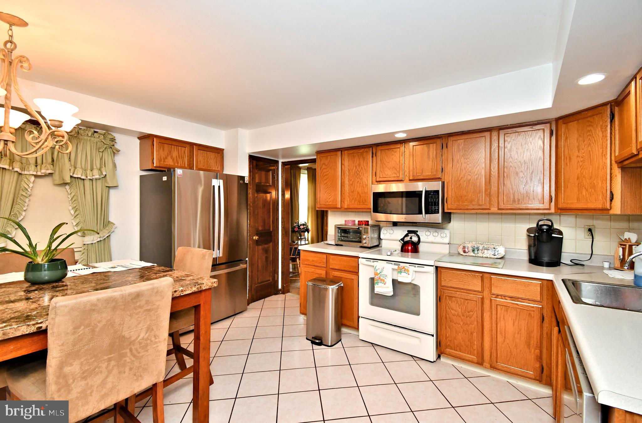 4744 Dunston Road Bensalem, PA 19020 - Photo 16 of 58 Gallery Image 16