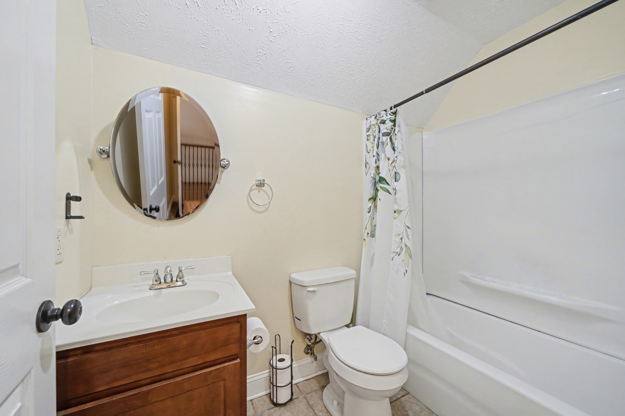 116 Tracy Academy Street Charlotte, TN 37036 - Photo 26 of 36 a bathroom with a sink a toilet and shower