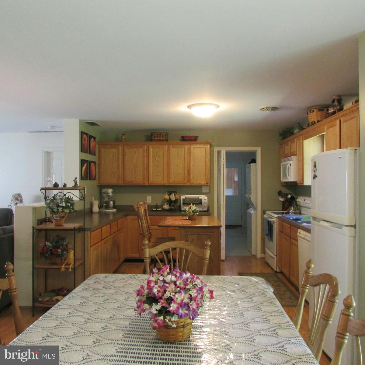 609 4th Street Crumpton, MD 21628 - Photo 9 of 23 Dining Room