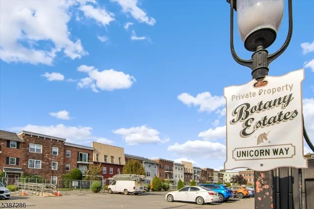 $274,900 | 1004 Unicorn Way, Unit 2, Clifton, NJ 07011