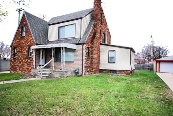 $2,500 | 1872 Champaign Road, Lincoln Park, MI 48146