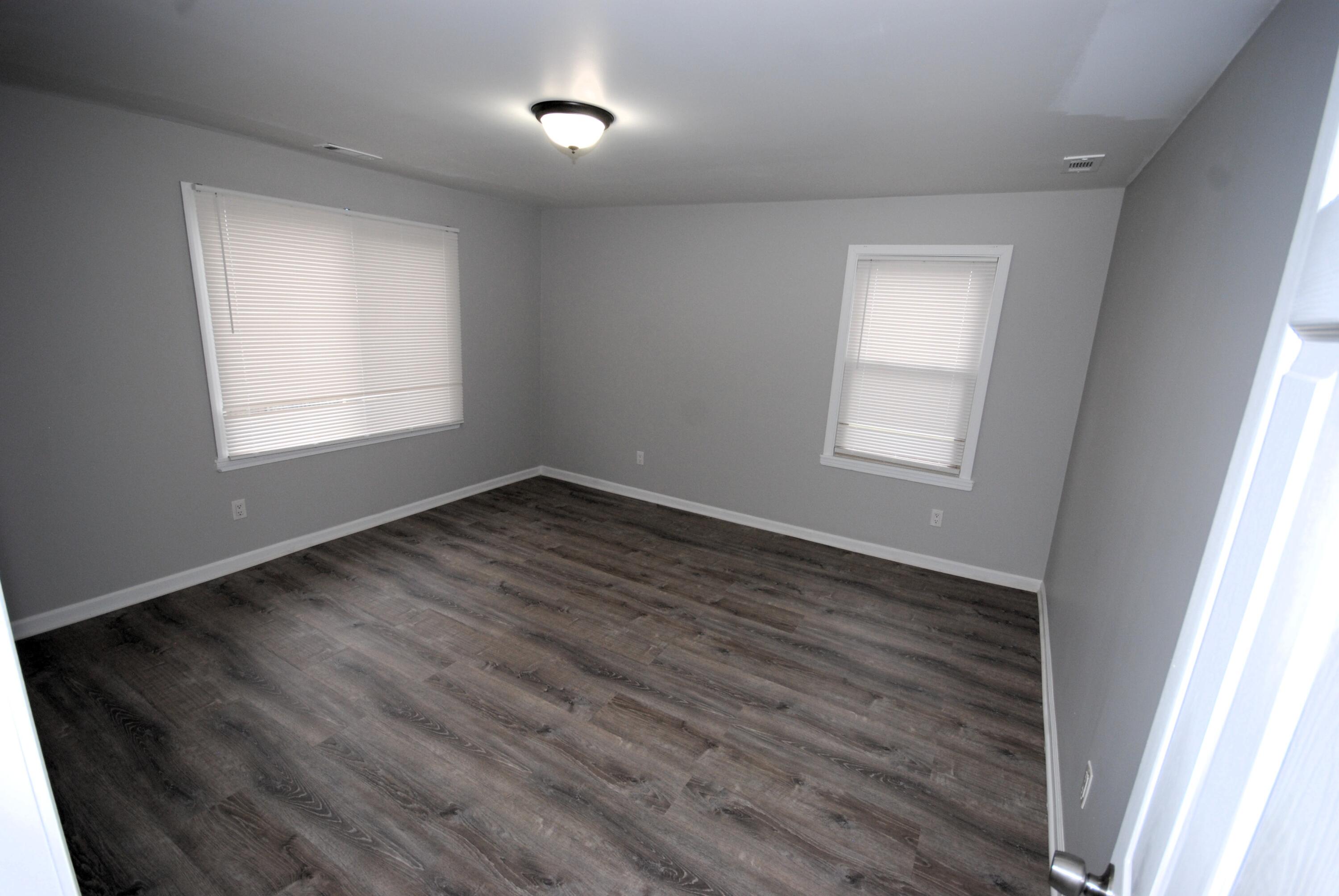 1872 Champaign Road Lincoln Park, MI 48146 - Photo 14 of 25 11 bed 3 (1)