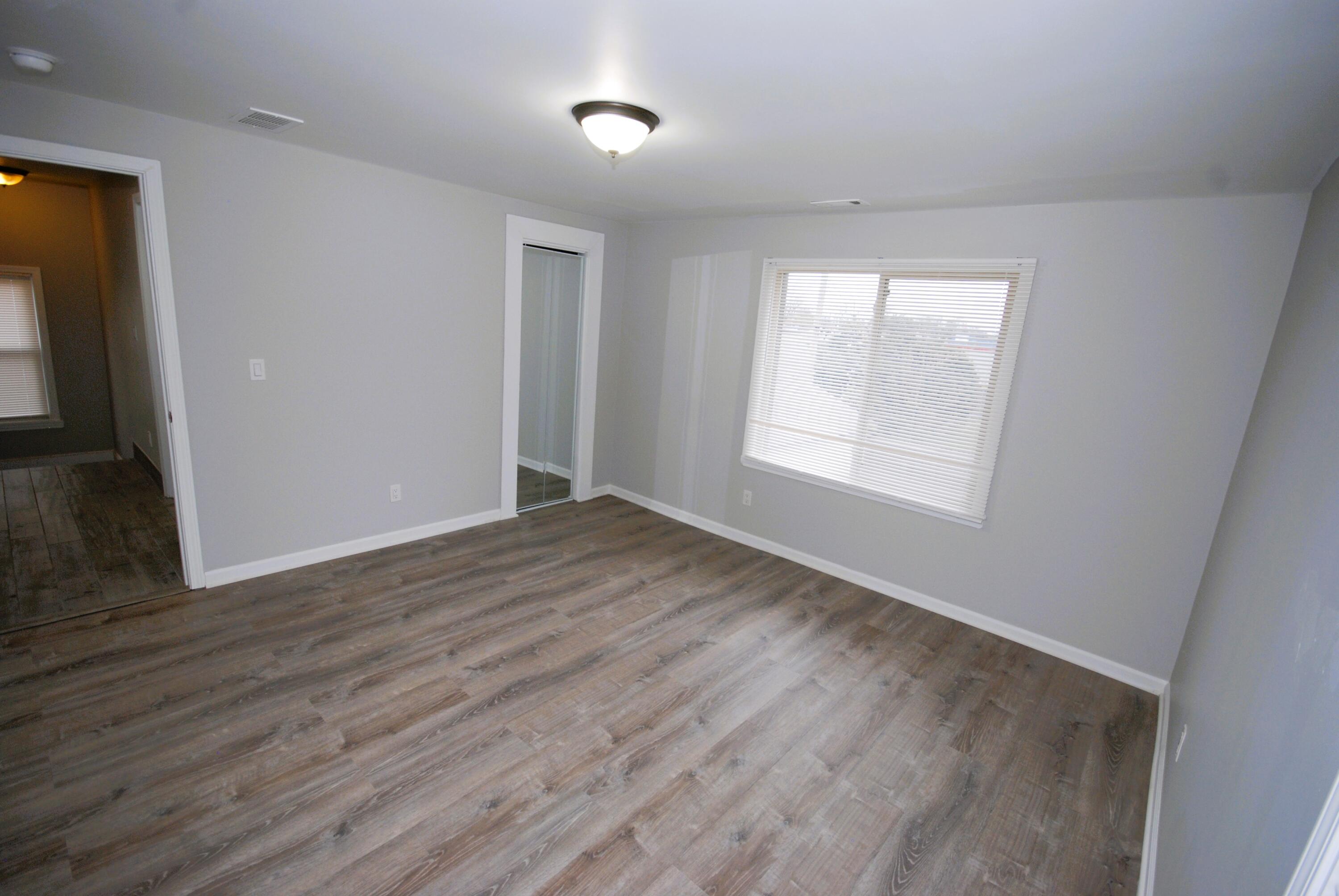 1872 Champaign Road Lincoln Park, MI 48146 - Photo 16 of 29 11 bed 3 (2)