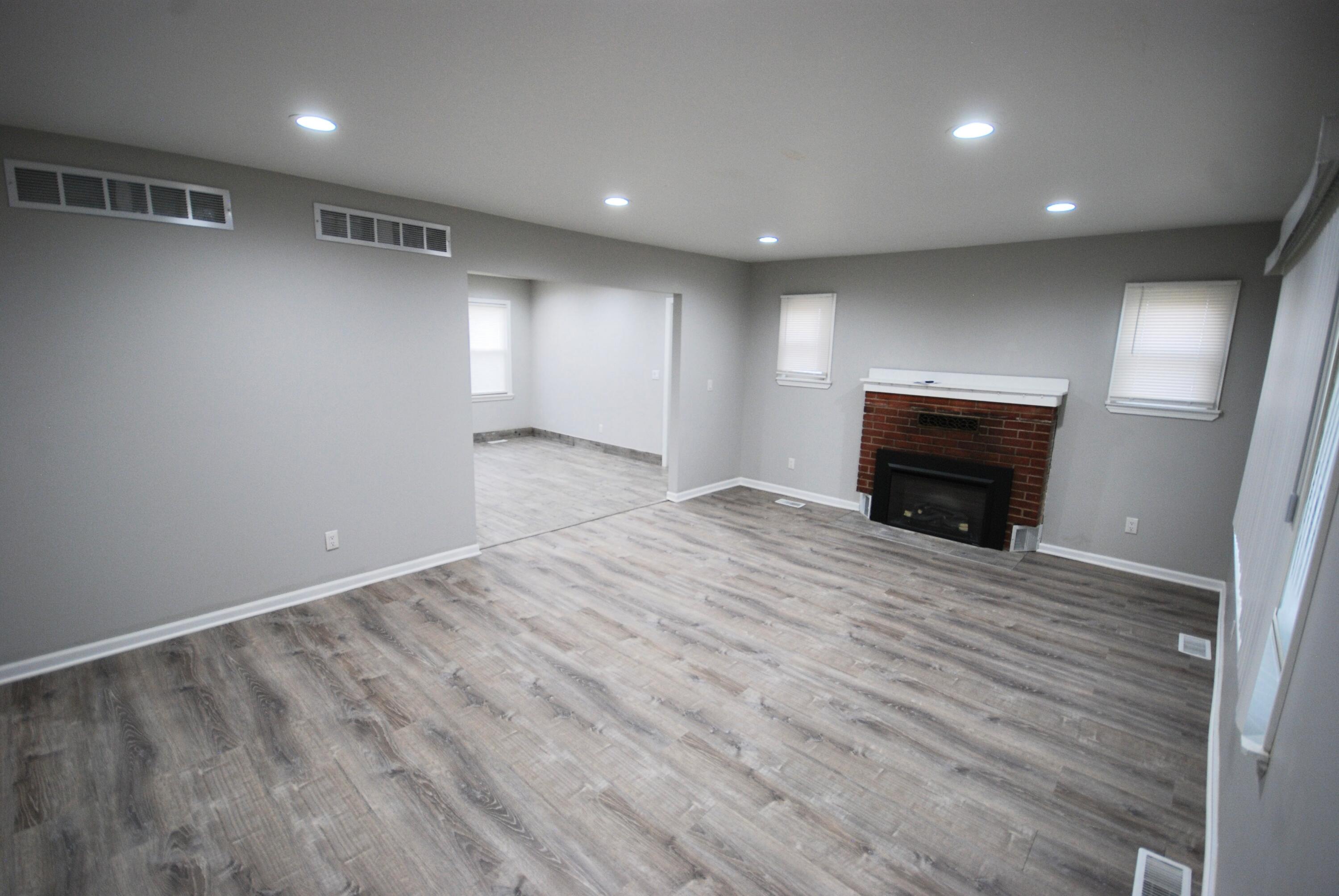 1872 Champaign Road Lincoln Park, MI 48146 - Photo 6 of 25 2 living