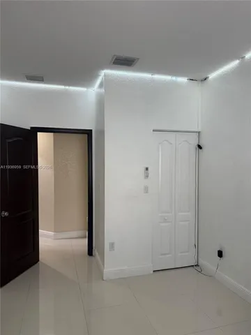 $3,500 | 3951 Northeast 13th Drive, Homestead, FL 33033