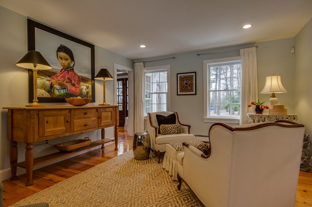 42 Oak Hill Road Harvard, MA 01451 - Photo 7 of 30 a view of a livingroom with furniture