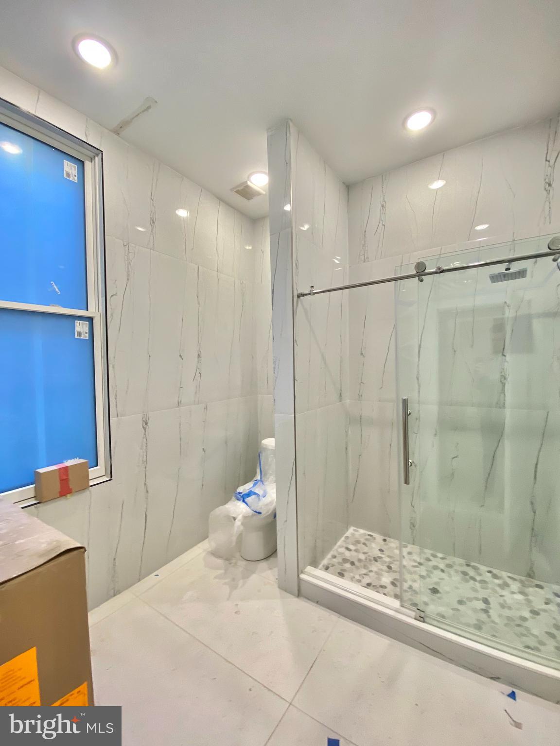 1822 Chestnut Street, Unit 3R Philadelphia, PA 19103 - Photo 4 of 27
