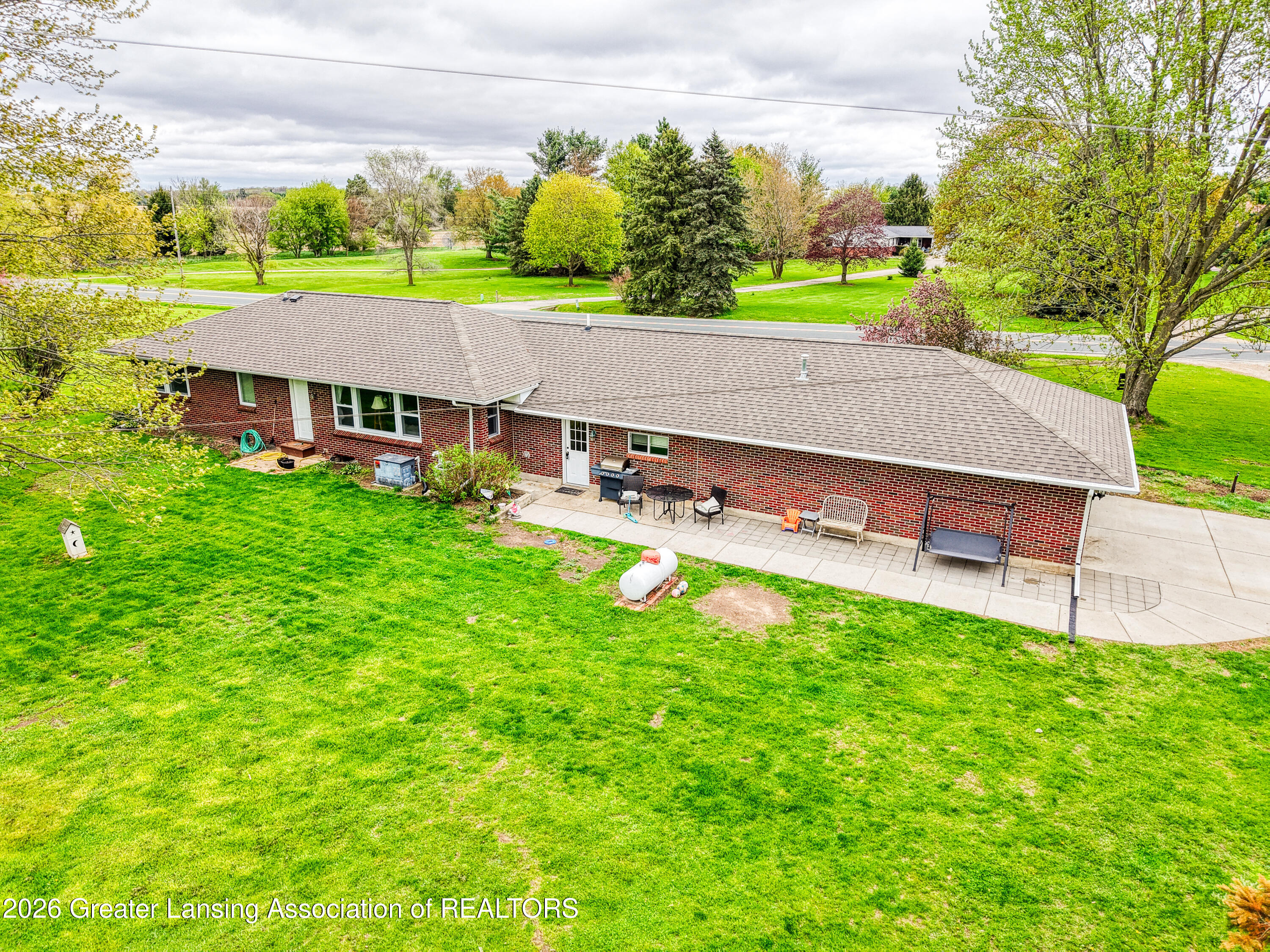 3604 South Dewitt Road St. Johns, MI 48879 - Photo 47 of 49 DJI_20260428134056_0222_D_9
