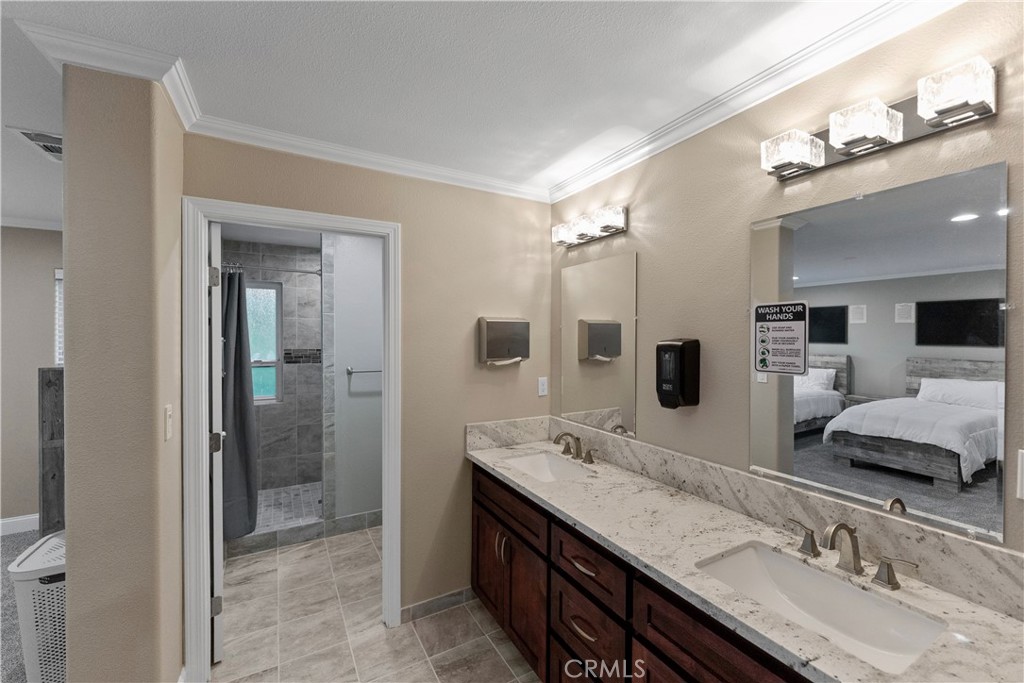 18804 Auberry Road Clovis, CA 93619 - Photo 18 of 30