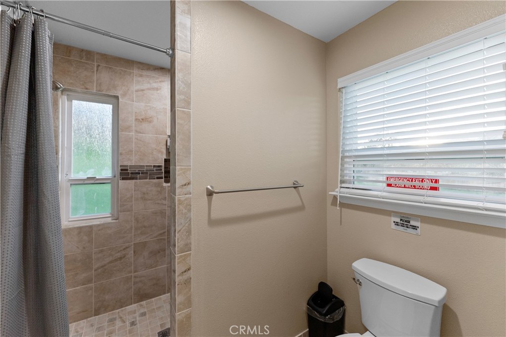 18804 Auberry Road Clovis, CA 93619 - Photo 19 of 30