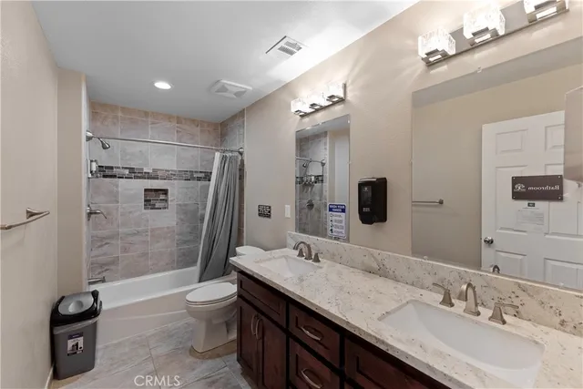 $585,000 | 18804 Auberry Road, Clovis, CA 93619