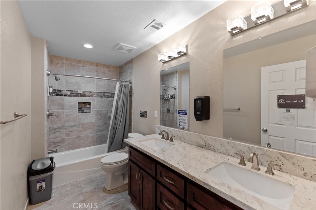 18804 Auberry Road Clovis, CA 93619 - Photo 21 of 30