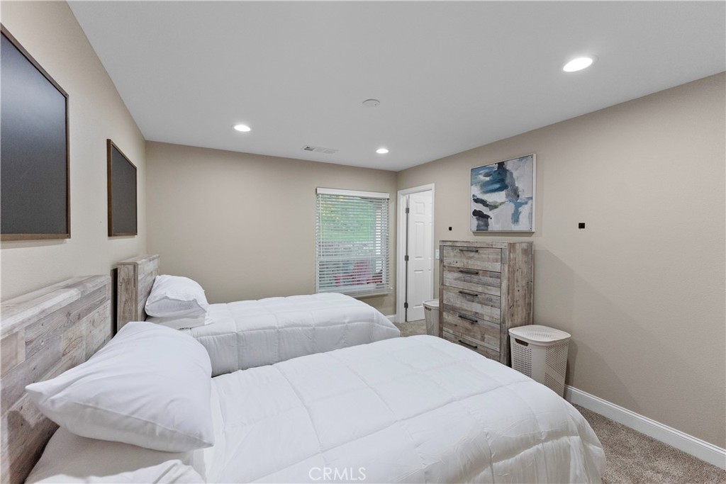 18804 Auberry Road Clovis, CA 93619 - Photo 22 of 30