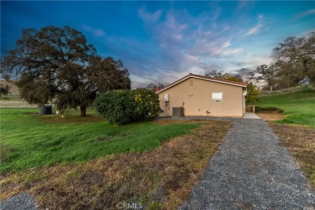 $585,000 | 18804 Auberry Road, Clovis, CA 93619