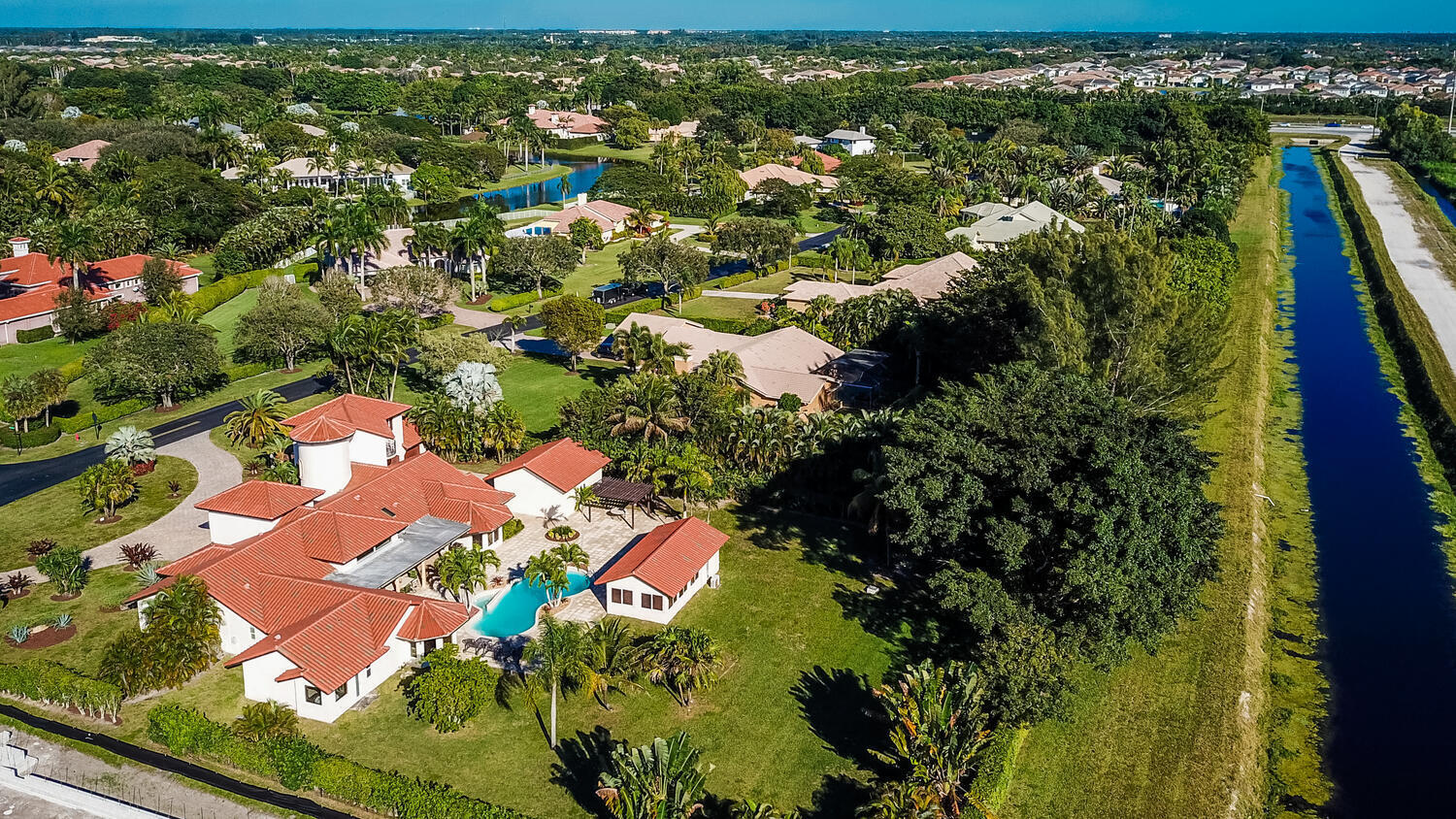 10340 Avenida Del Rio Delray Beach, FL 33446 - Photo 4 of 48 10340A~3