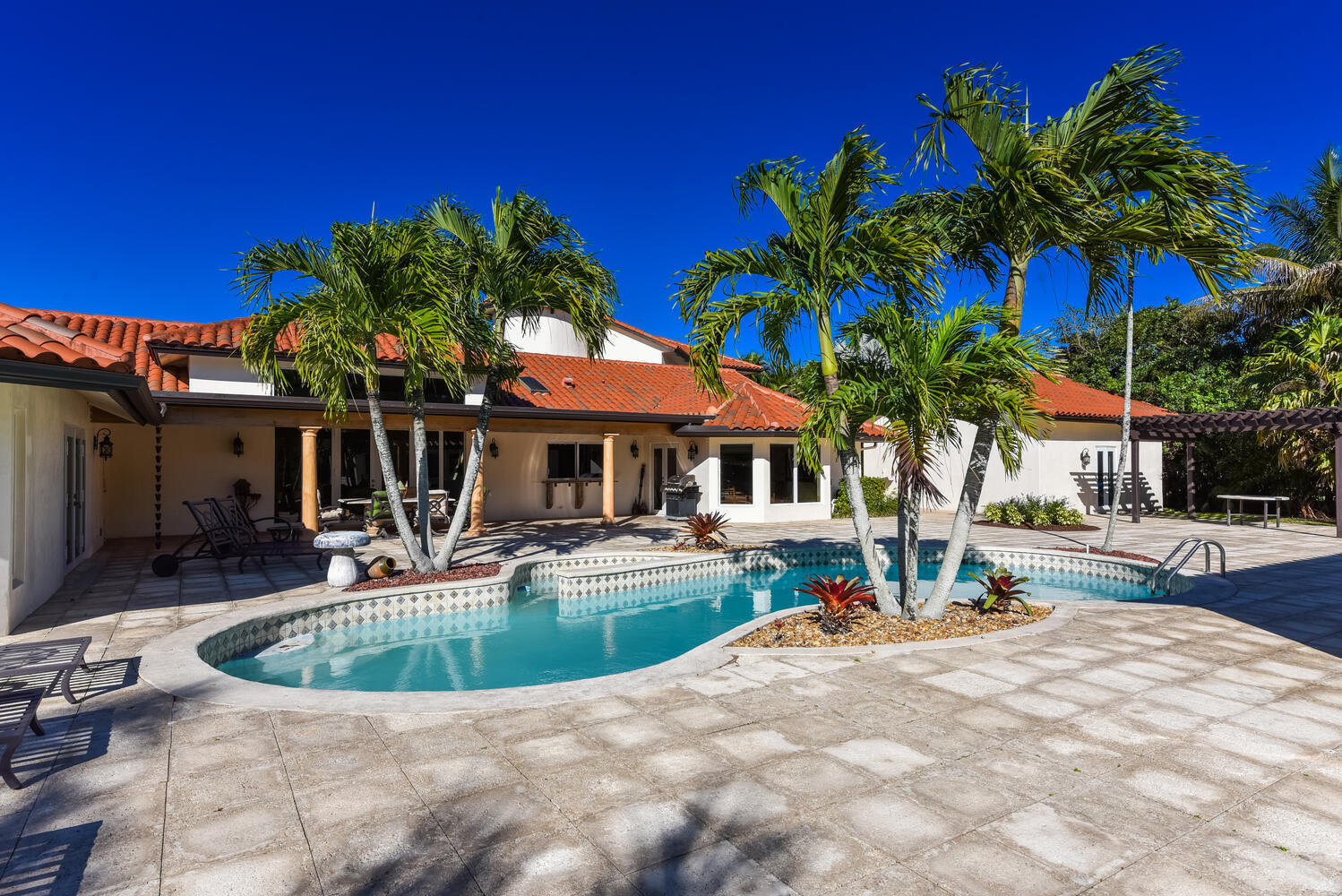 10340 Avenida Del Rio Delray Beach, FL 33446 - Photo 43 of 48 109238~1