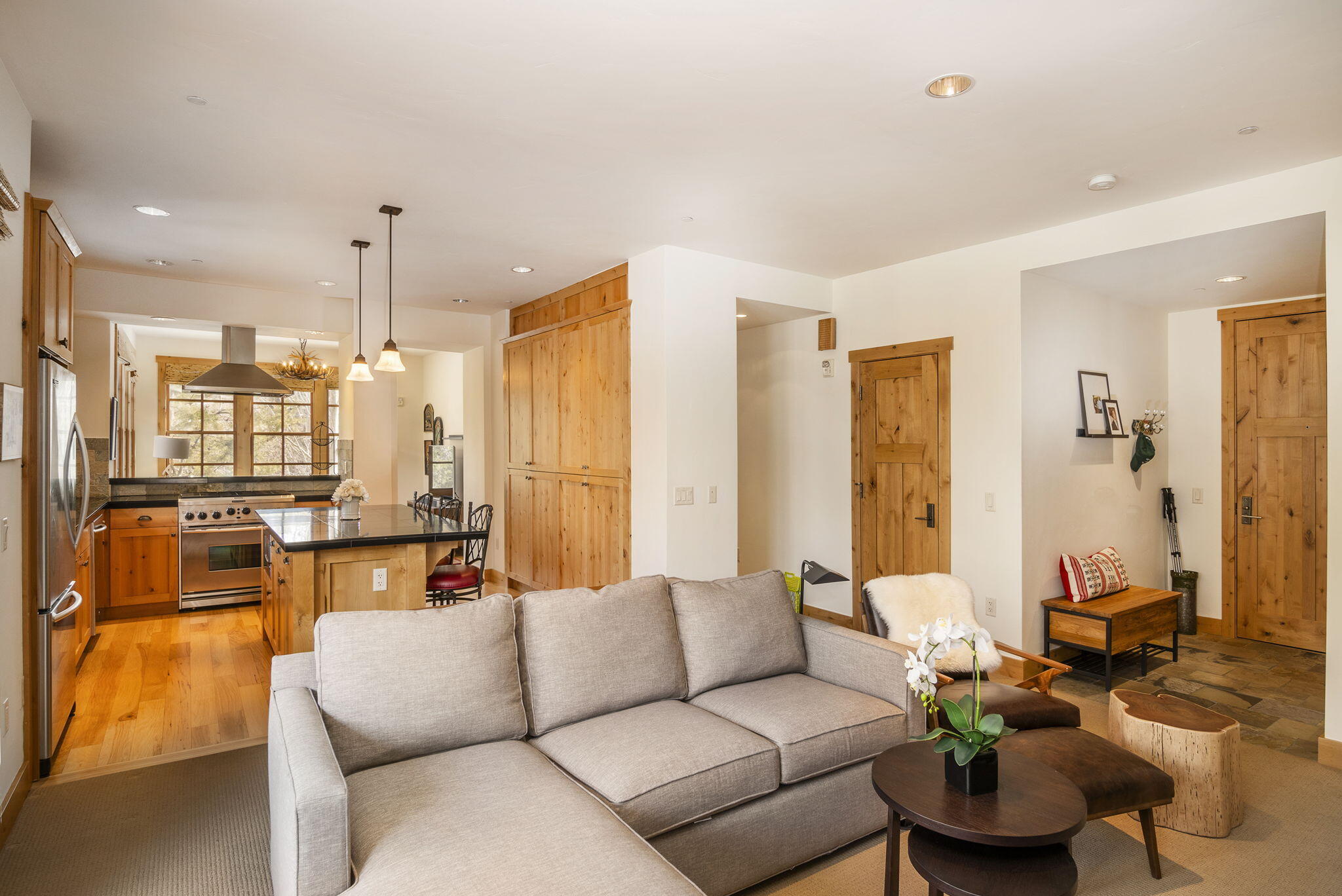 109 Angani Way, Unit 12 Sun Valley, ID 83353 - Photo 6 of 30 Great Room