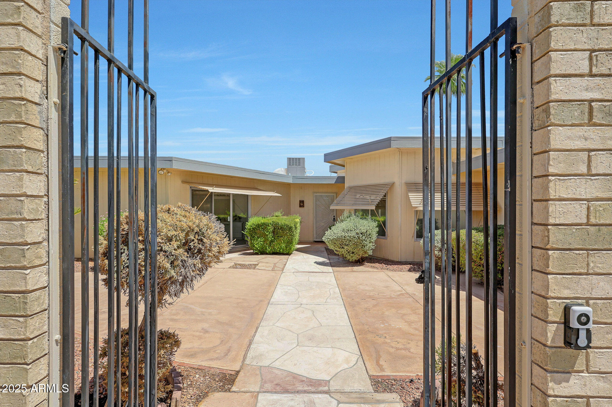 10614 West Emerald Point Sun City, AZ 85351 - Photo 9 of 47 Court yard Entry