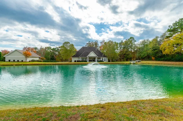 $850,000 | 43 Hidden Hills Drive, Chickamauga, GA 30707