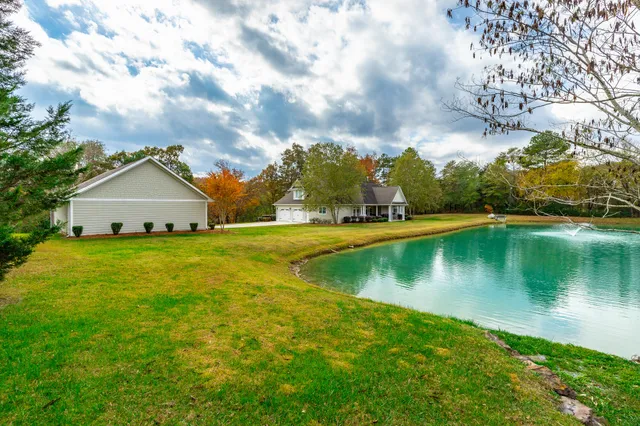 $850,000 | 43 Hidden Hills Drive, Chickamauga, GA 30707