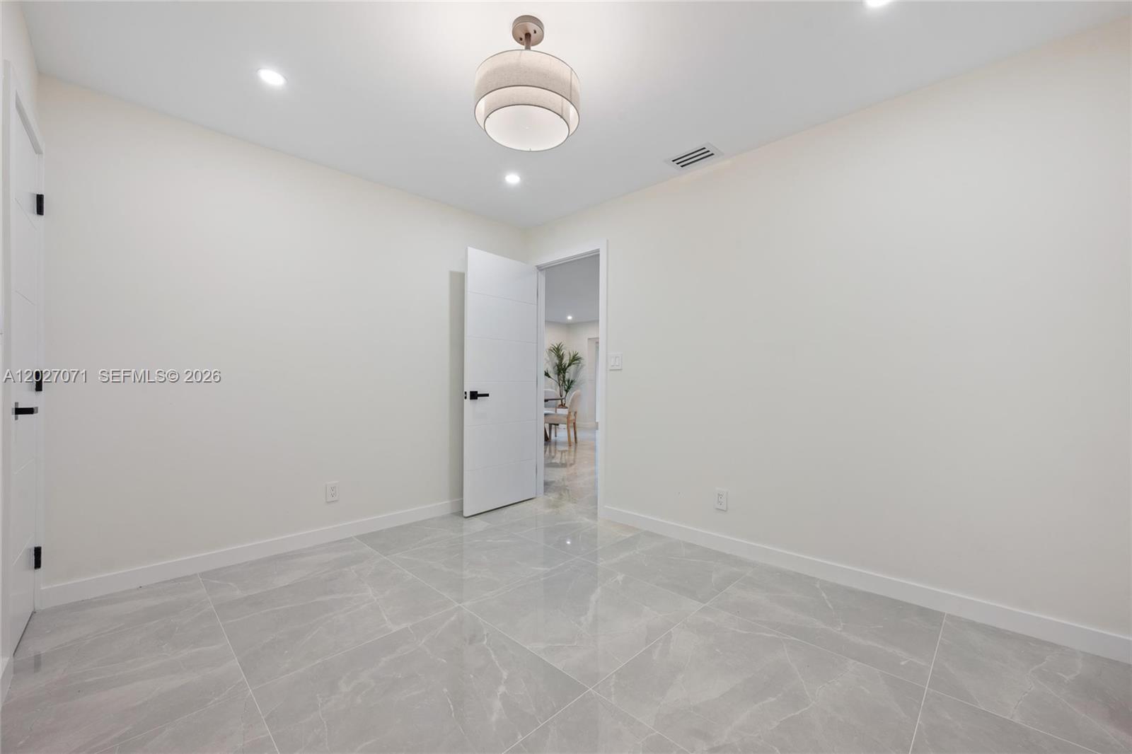 4024 Monroe Street Hollywood, FL 33021 - Photo 23 of 27