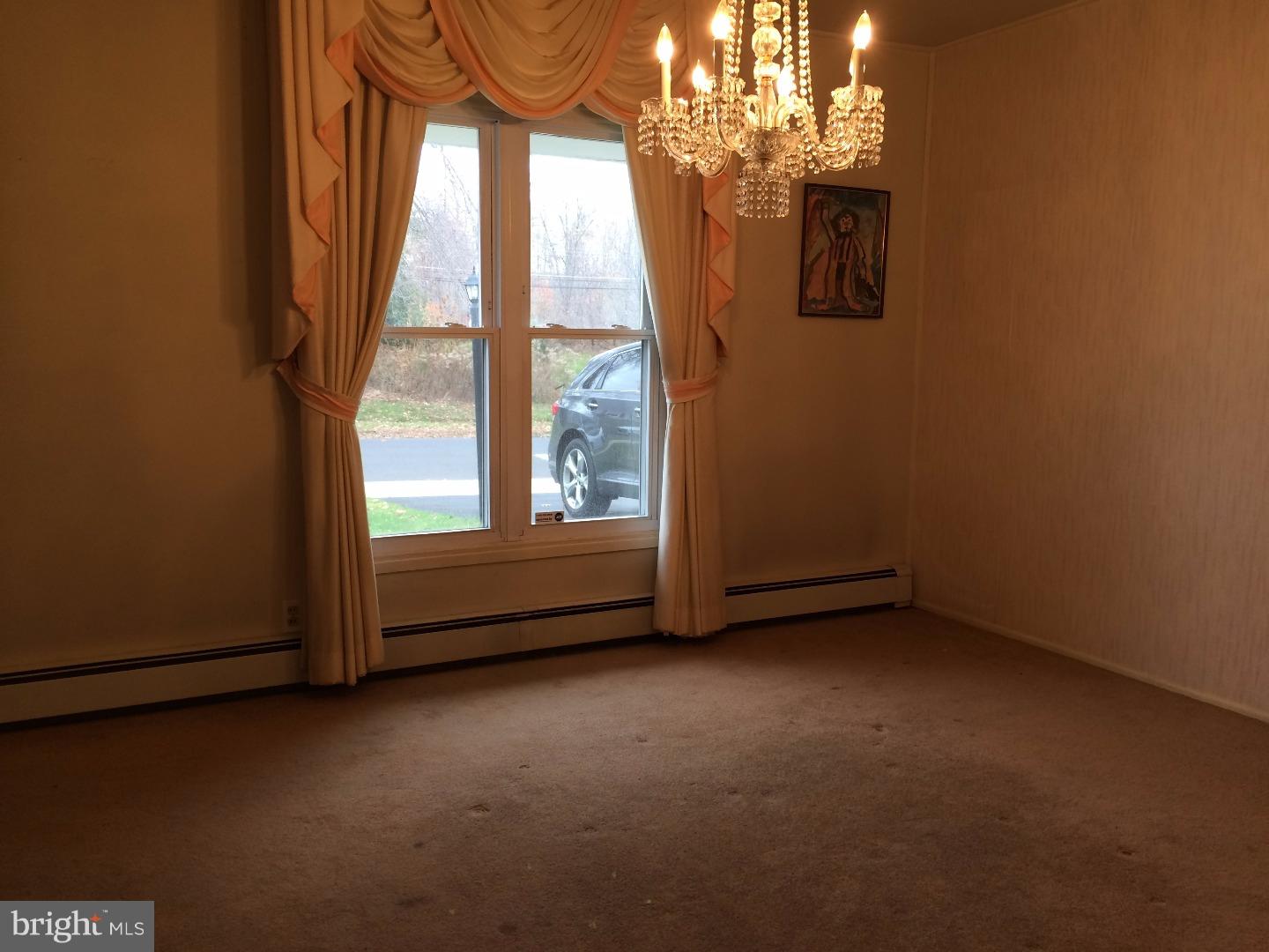 18 Terrace Road Levittown, PA 19056 - Photo 5 of 16