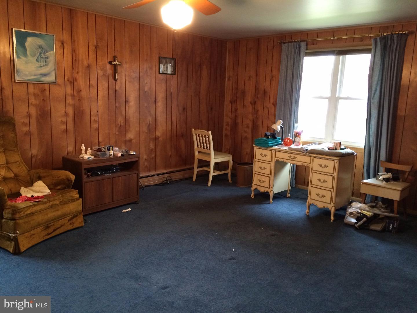 18 Terrace Road Levittown, PA 19056 - Photo 8 of 16