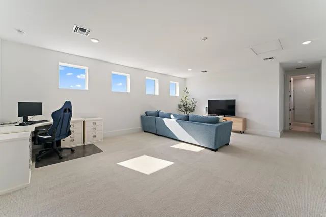 $3,895,000 | 20124 Southeast Bridgewater Drive, Jupiter, FL 33458