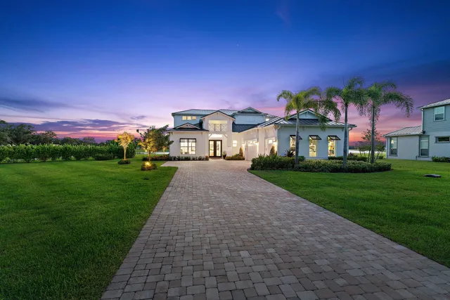 $3,895,000 | 20124 Southeast Bridgewater Drive, Jupiter, FL 33458