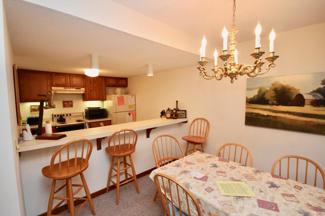 512 Mountains Edge Road Brownsville, VT 05037 - Photo 6 of 14 Gallery Image 6