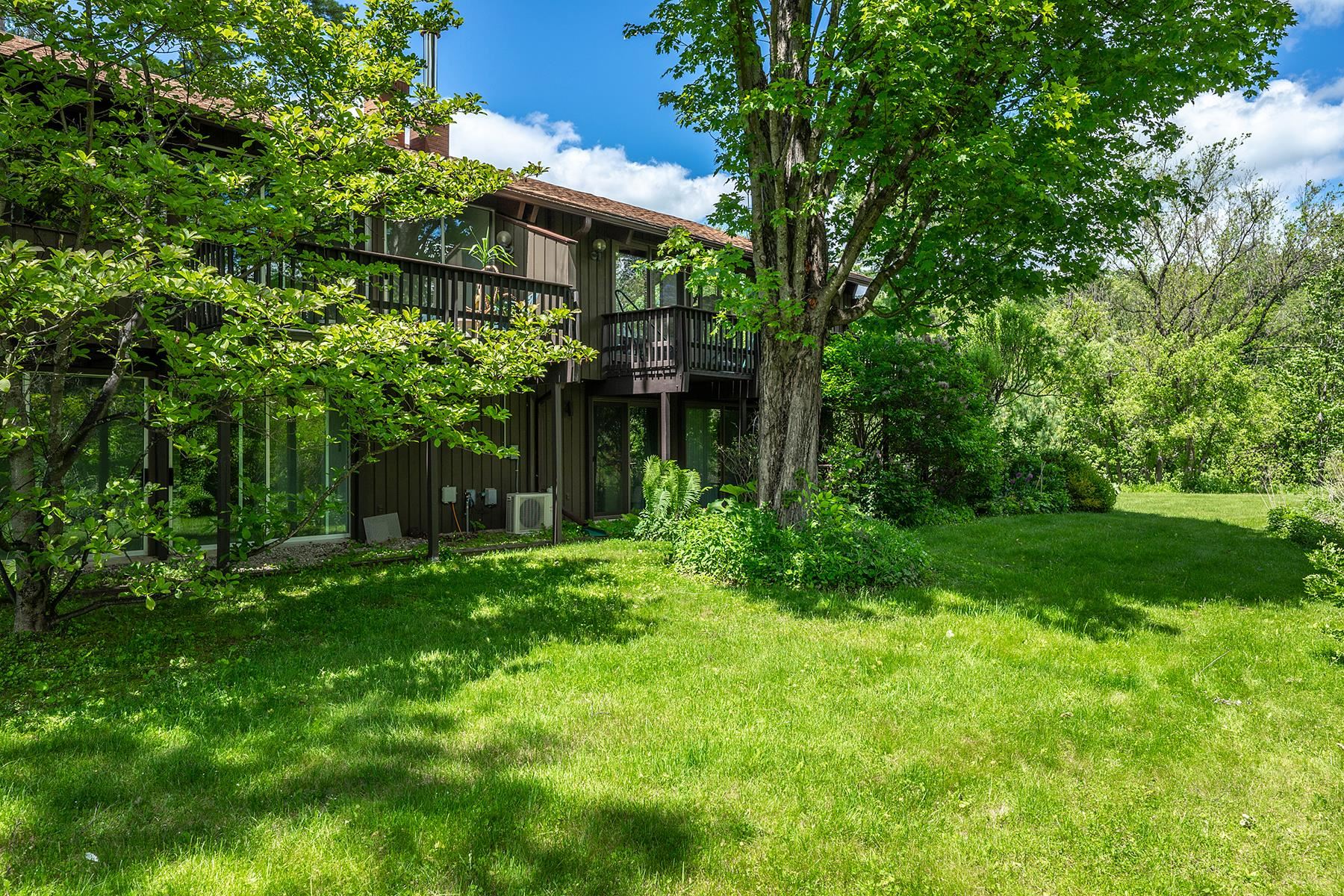 80 Murray Hill S Road, Unit 13 Manchester, VT 05255 - Photo 12 of 19