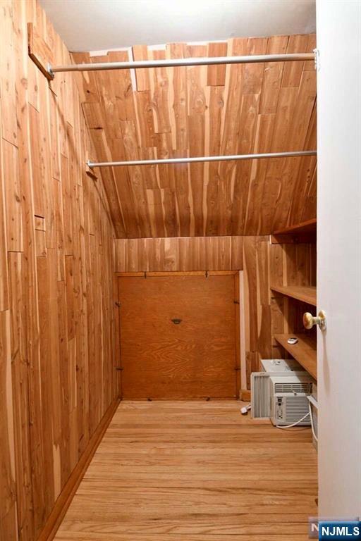 628 River Road Teaneck, NJ 07666 - Photo 14 of 22