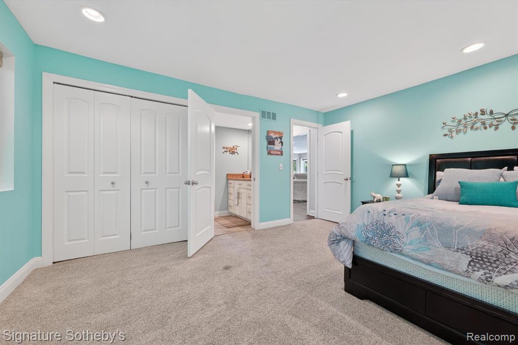 30650 Lahser Road Beverly Hills, MI 48025 - Photo 33 of 93