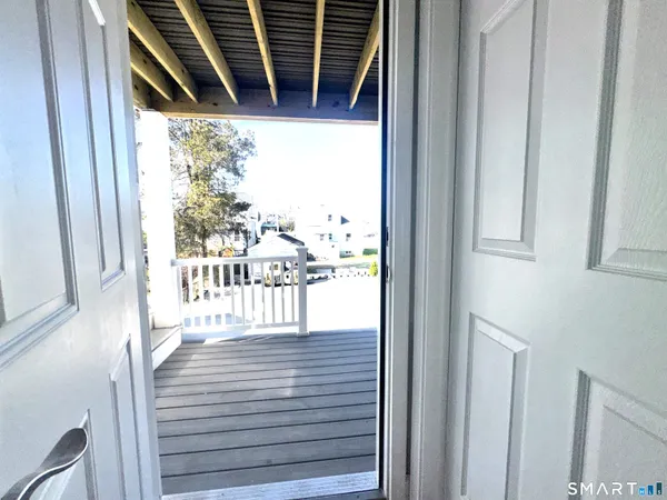$3,400 | 105 Churchill Street, Fairfield, CT 06824