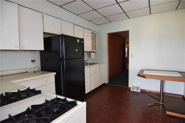 a view of a storage & utility room