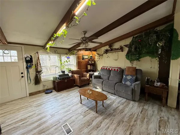 $222,000 | 1920 State Rd Ee, Montgomery City, MO 63361