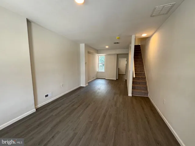 wooden floor in an empty room with wooden floor