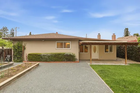 a front view of house with yard