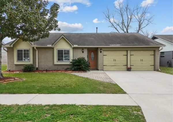 $255,000 | 733 Yale Lane, Deer Park, TX 77536