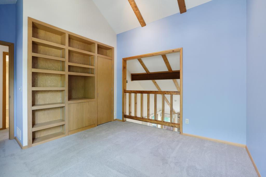 9347 Nesbitt Road Bloomington, MN 55437 - Photo 18 of 32 Gallery Image 18