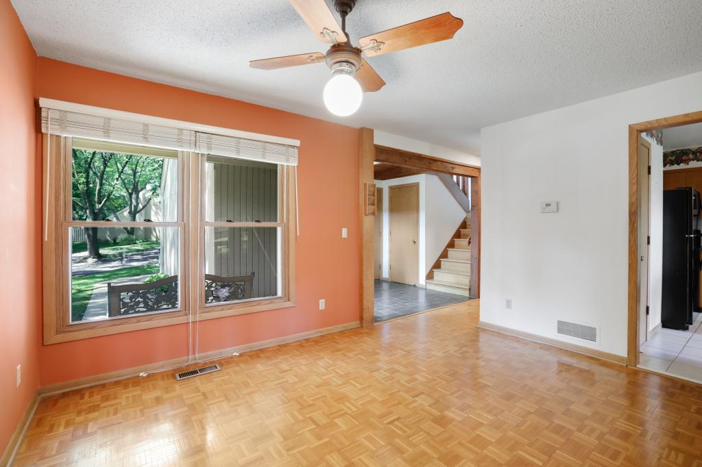 9347 Nesbitt Road Bloomington, MN 55437 - Photo 6 of 32 Gallery Image 6