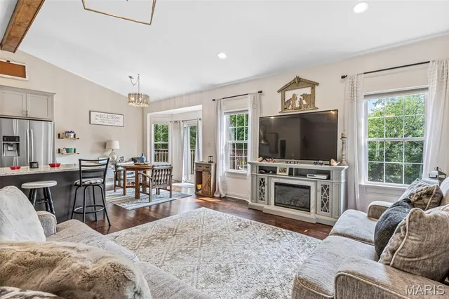 $465,000 | 200 Timber Lane, Farmington, MO 63640