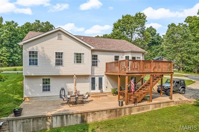 $465,000 | 200 Timber Lane, Farmington, MO 63640